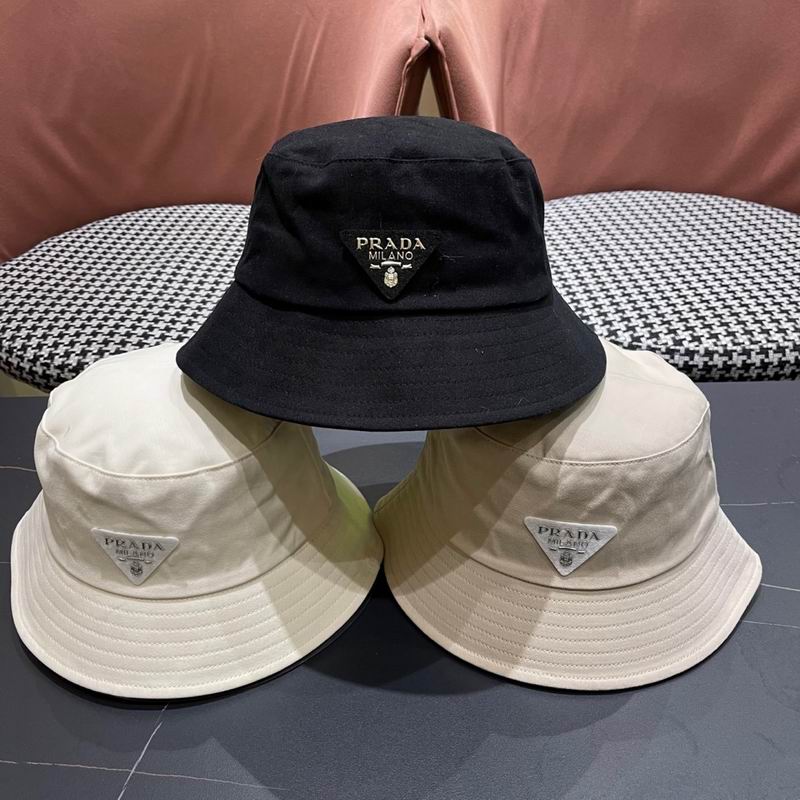 Prada hat 061009
